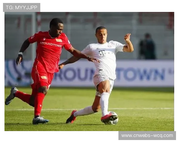 布里奇吉精准传中，德尔普拉托头球叩关完成绝平